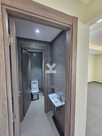 user-MI087443-image