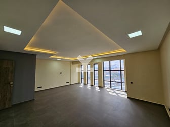 user-MI087454-image