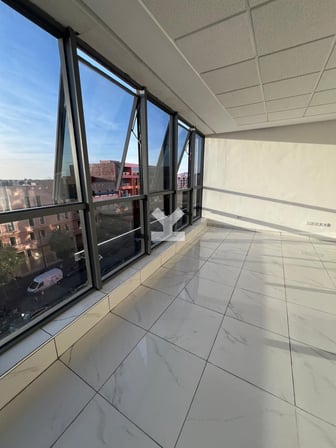 user-MI108246-image