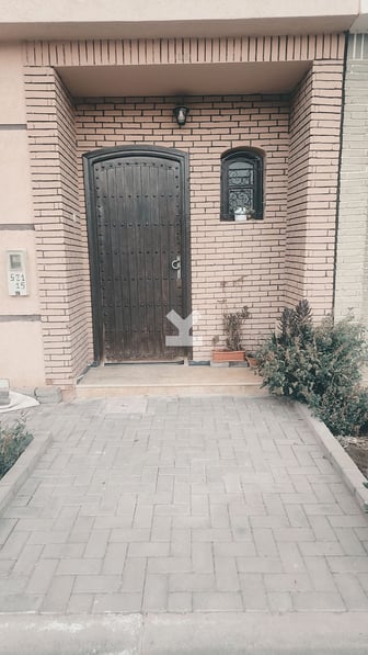 user-MI120235-image