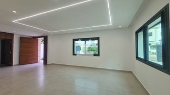 user-MI122694-image