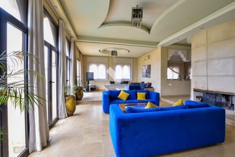 user-MI136834-image