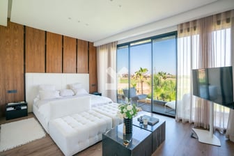 user-MI149906-image