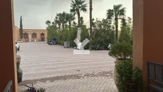 user-MI150617-image