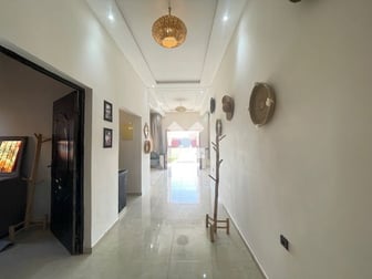 user-MI151929-image