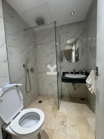 user-MI152622-image