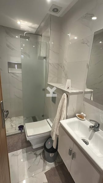 user-MI156337-image