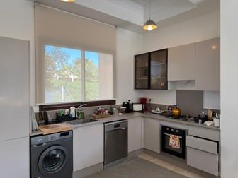 user-MI183802-image