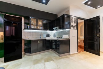 user-MS081047-image