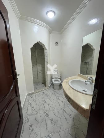 user-MS105060-image