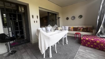 user-NA104627-image