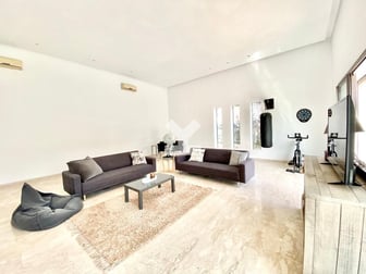 user-NI087730-image