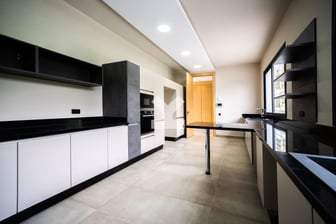 user-RI005095-image