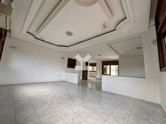 user-RI048058-image