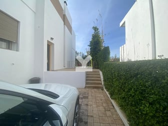 user-AI092218-image