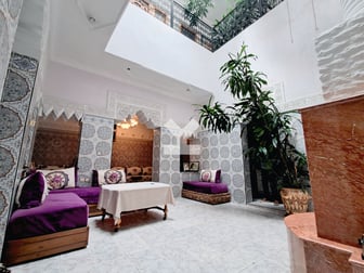 user-RT059022-image