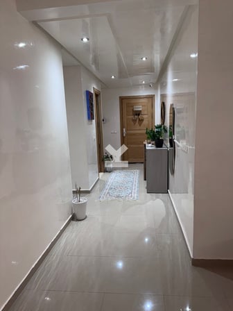 user-SI151080-image