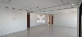 user-DA012402-image
