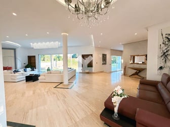 user-TI053300-image