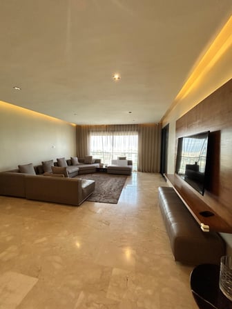 user-TA085472-image