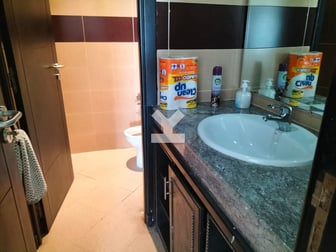 user-TI149596-image