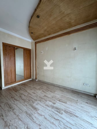 user-CA099370-image