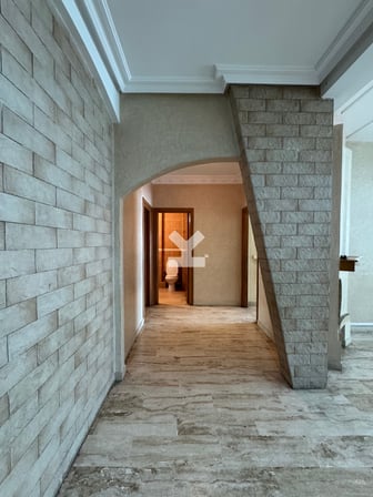 user-CA099370-image