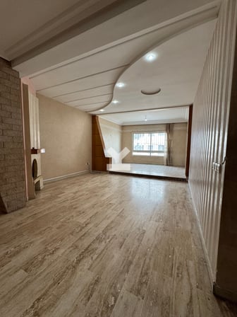 user-CA099370-image