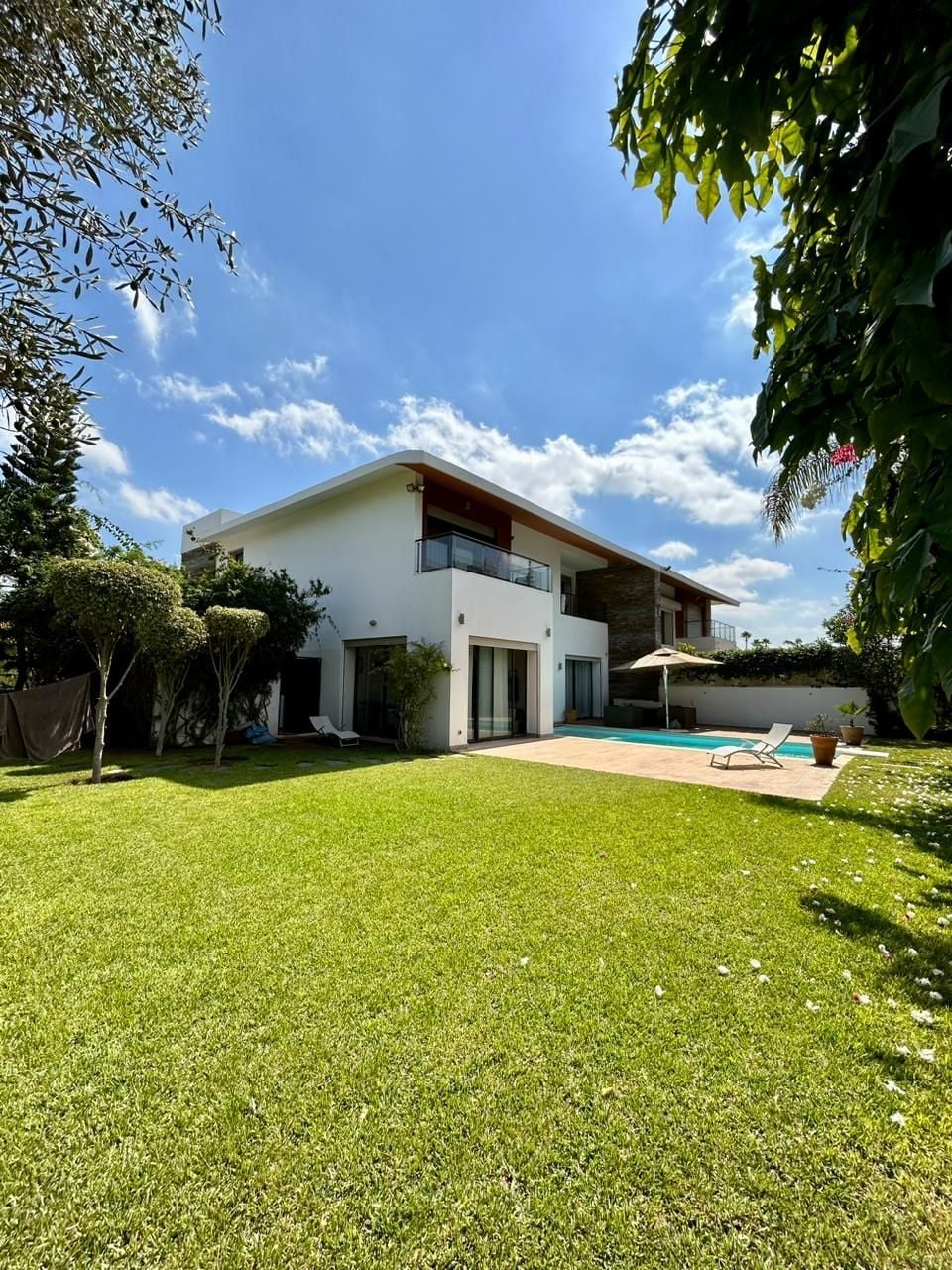 Villa 852 m² à Bouskoura — 13