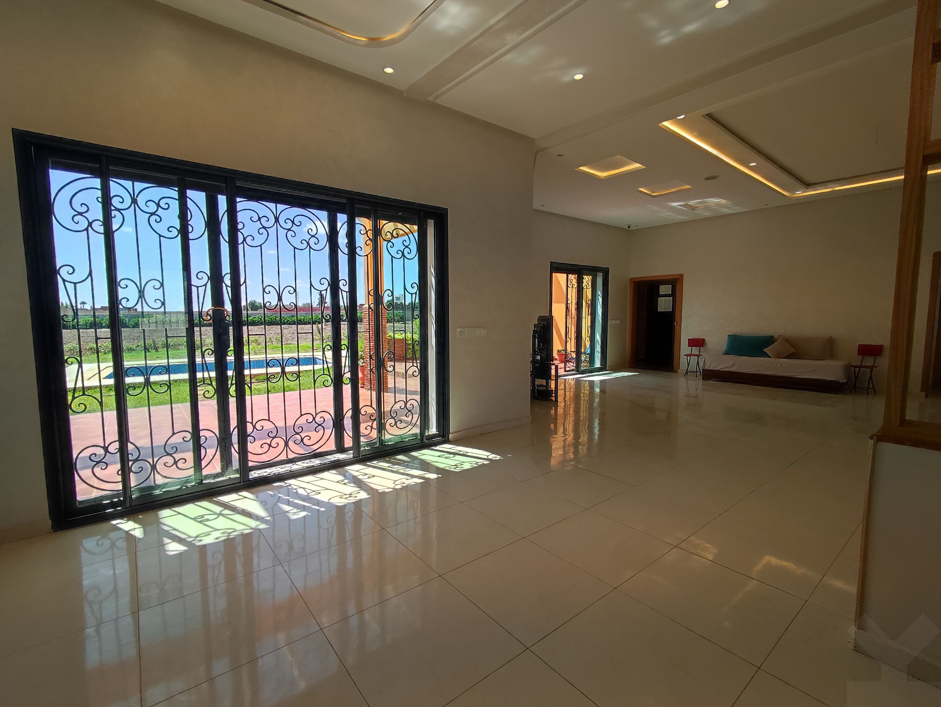 Villa — 4