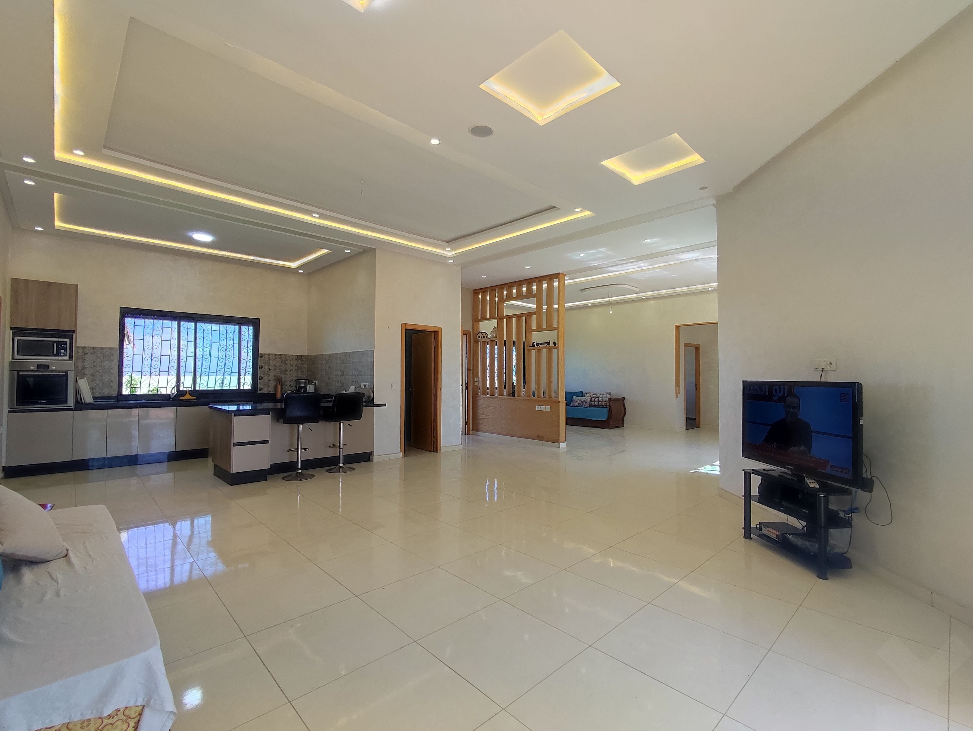 Villa — 5