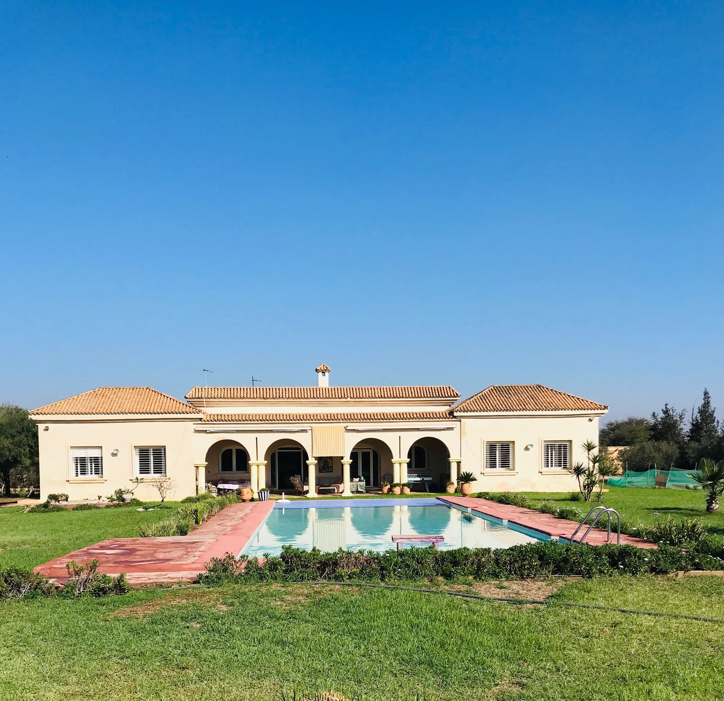 Villa — Bouskoura