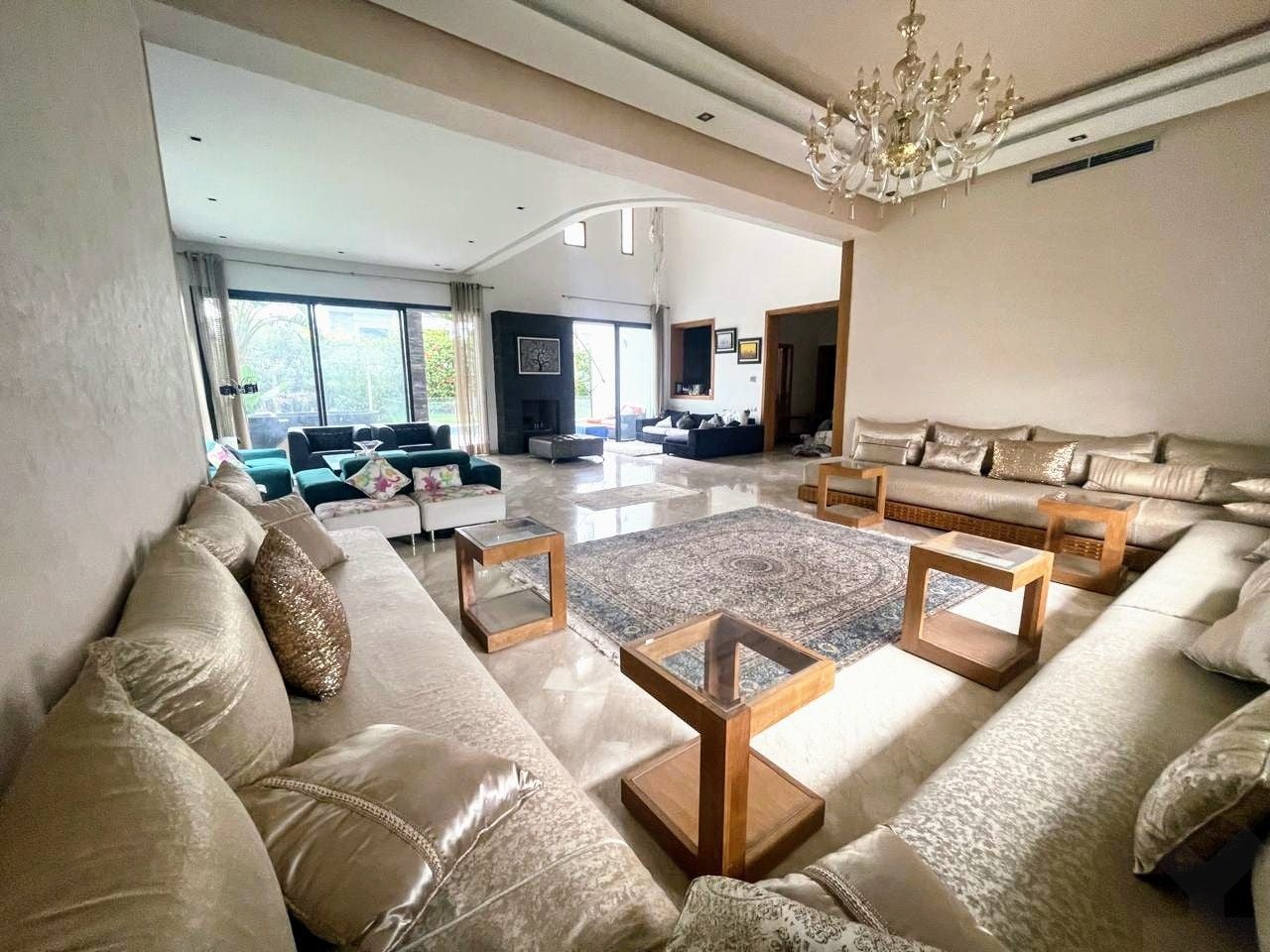 Villa 641 m² à Riad Bouskoura — 8