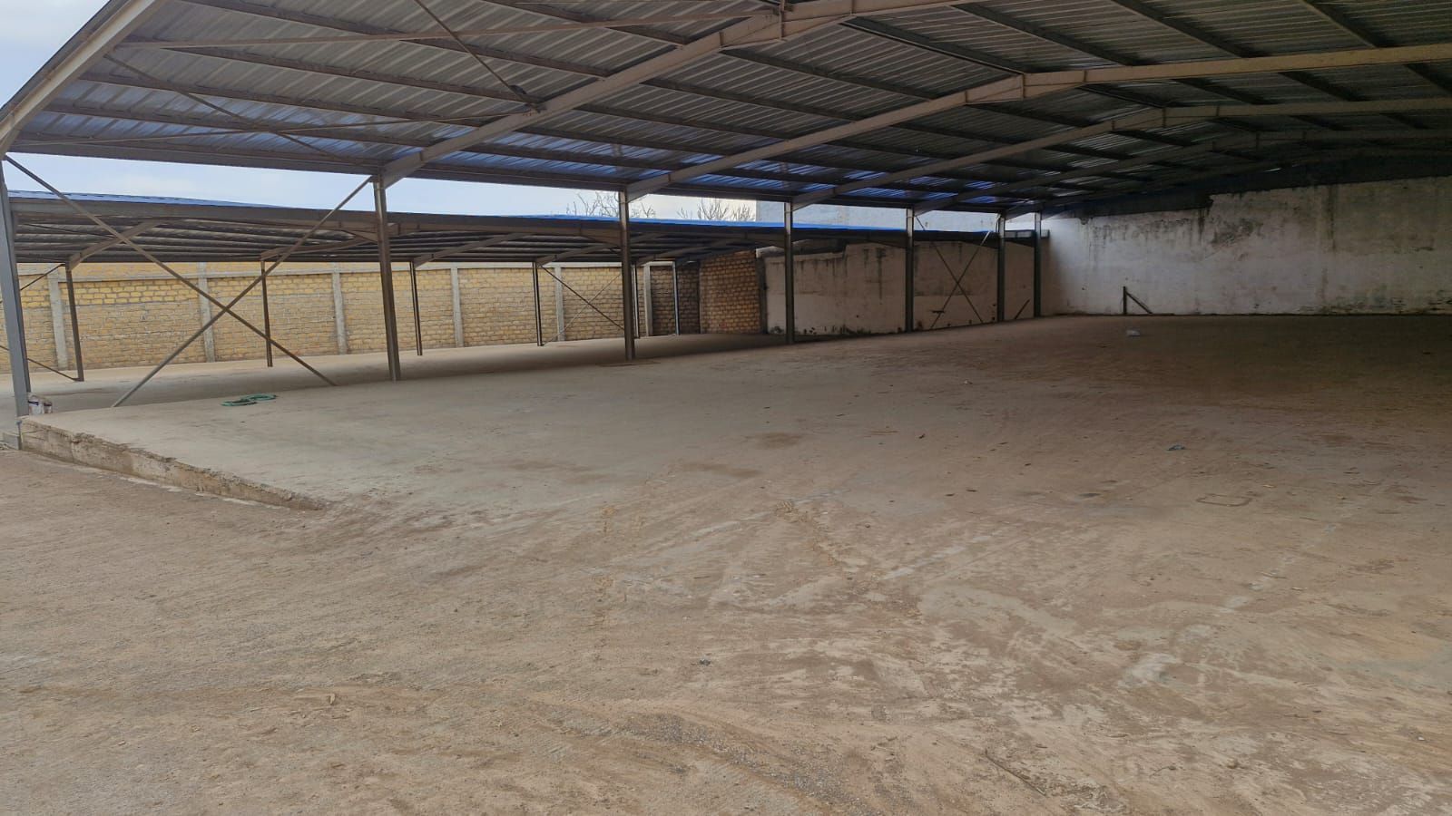 Local commercial — Bouskoura — 2