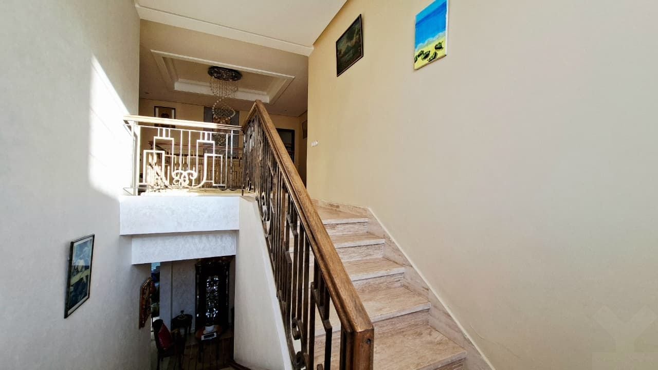 Villa 601 m² à Bouskoura — 16