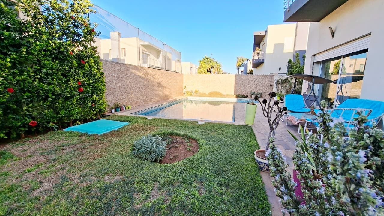 Villa 601 m² à Bouskoura — 26