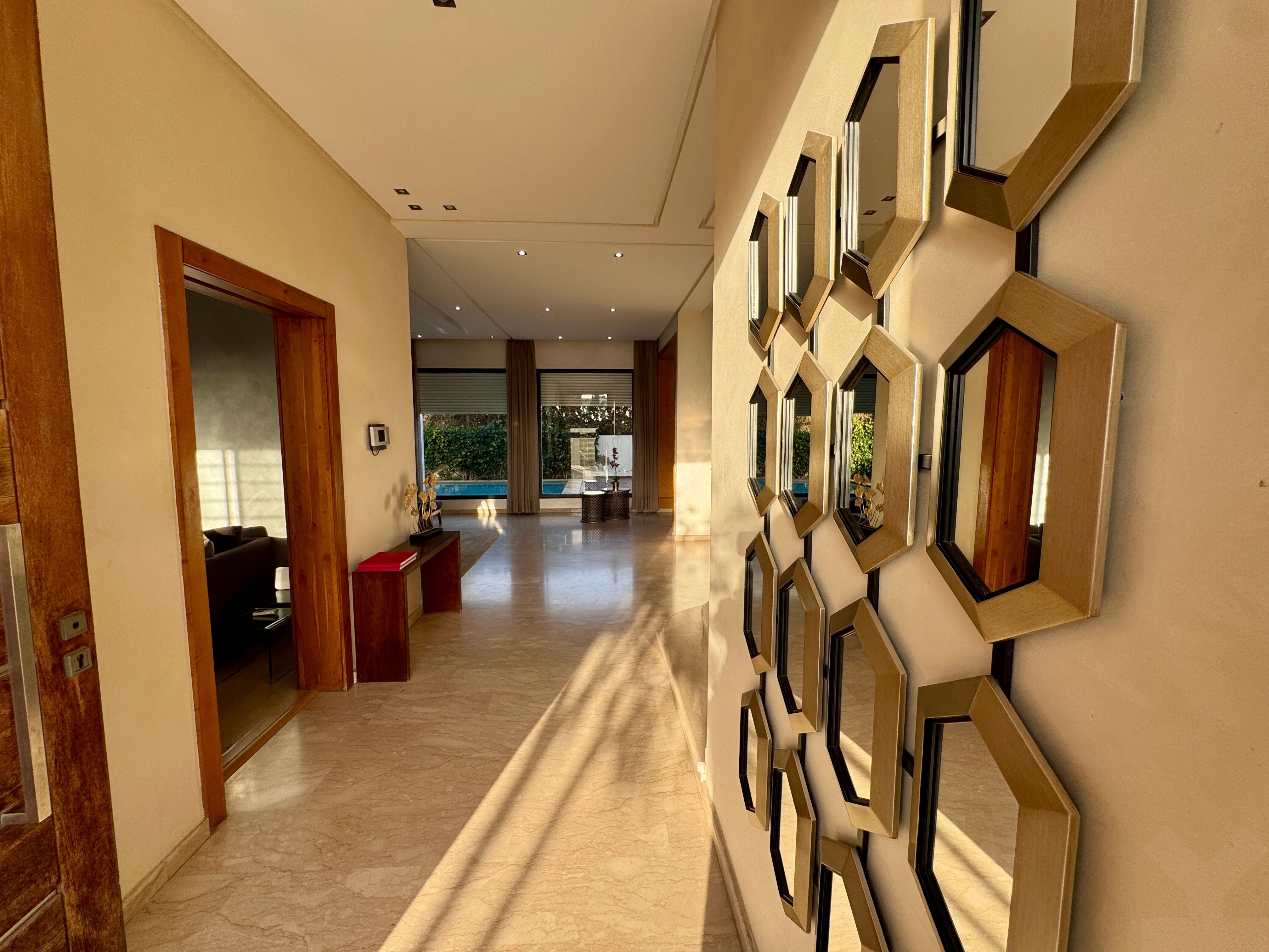 Villa 376 m² à Bouskoura — 13