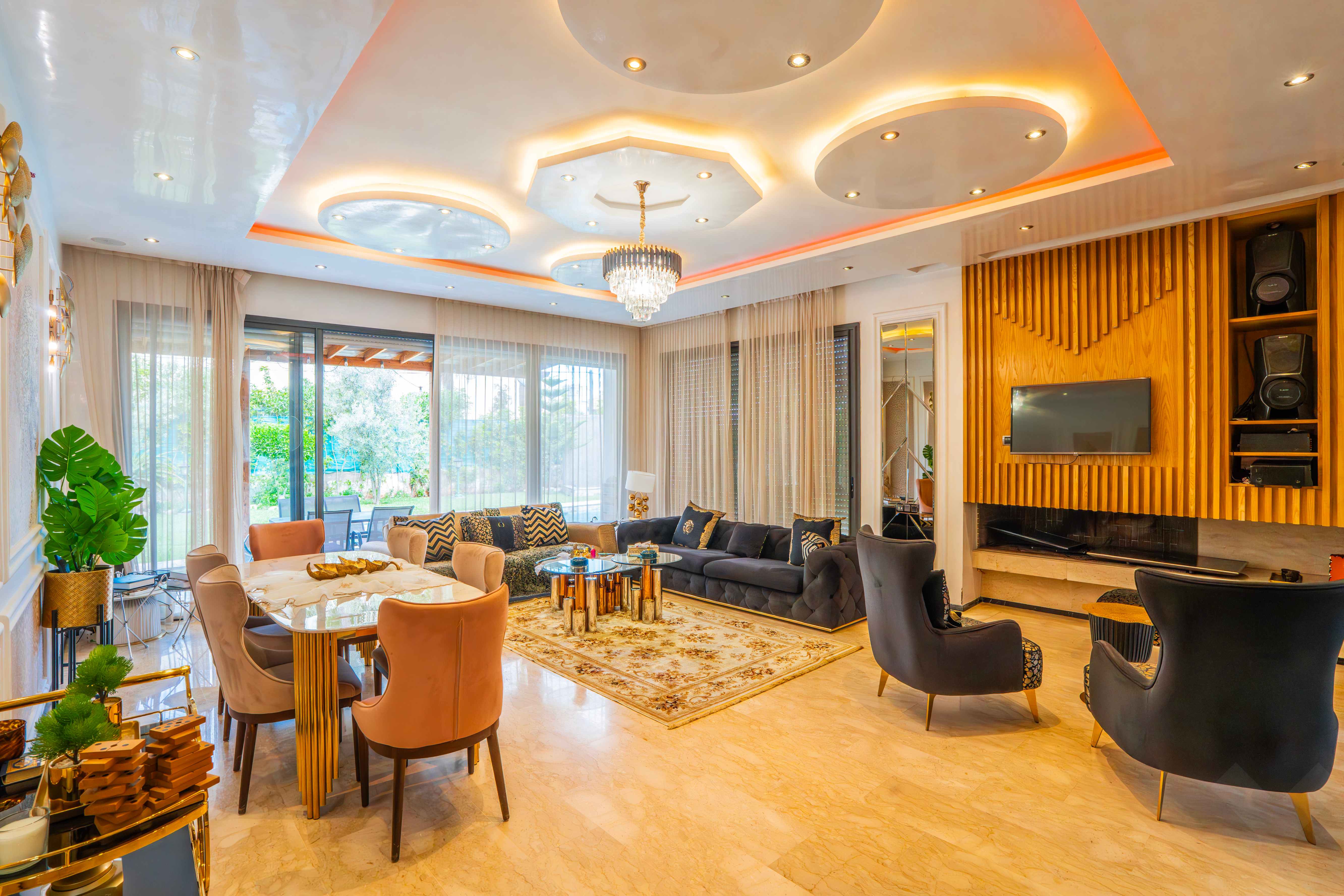 Villa 700 m² à Parc Industriel Cfcim — 21