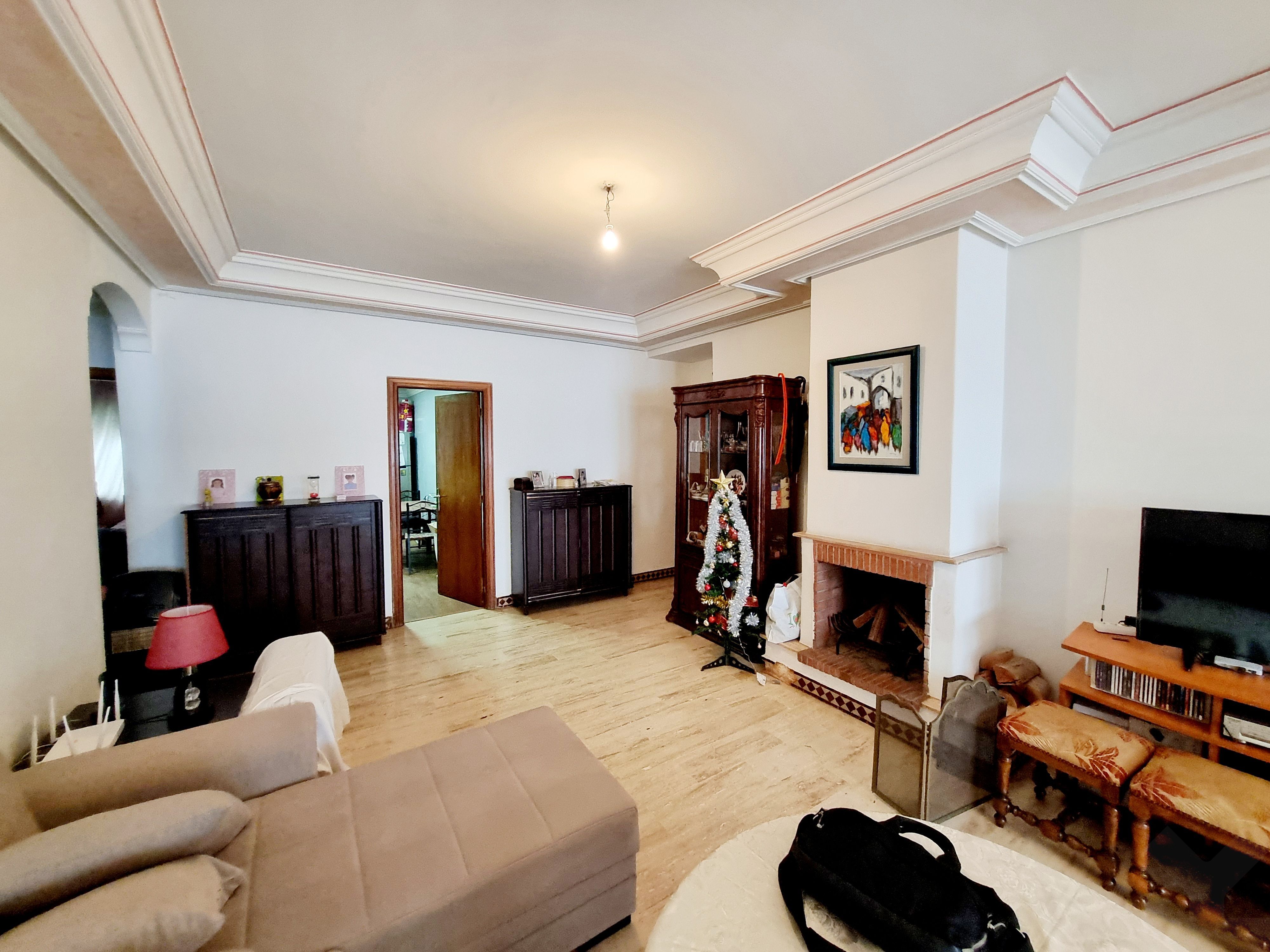 Appartement 116 m² f Hopitaux — 8