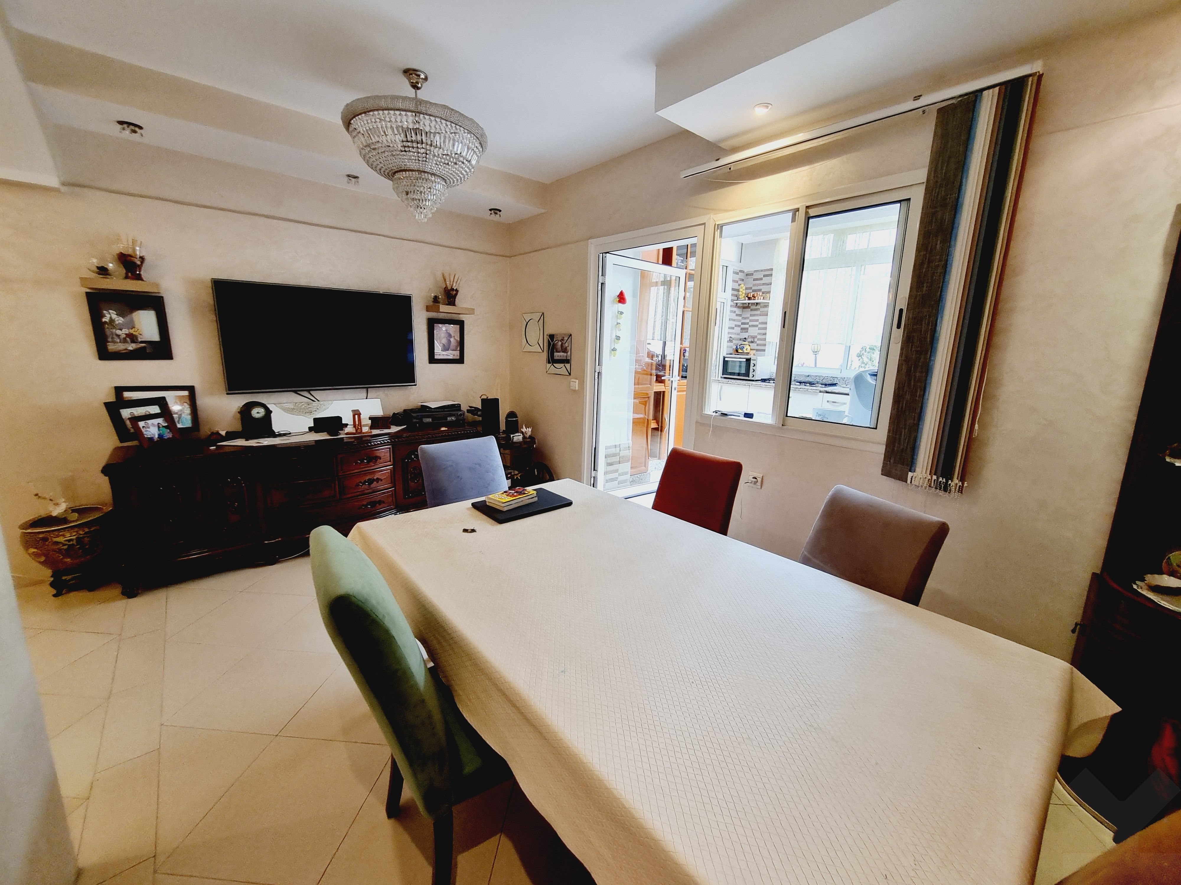 Appartement 320 m² à Burger — 16
