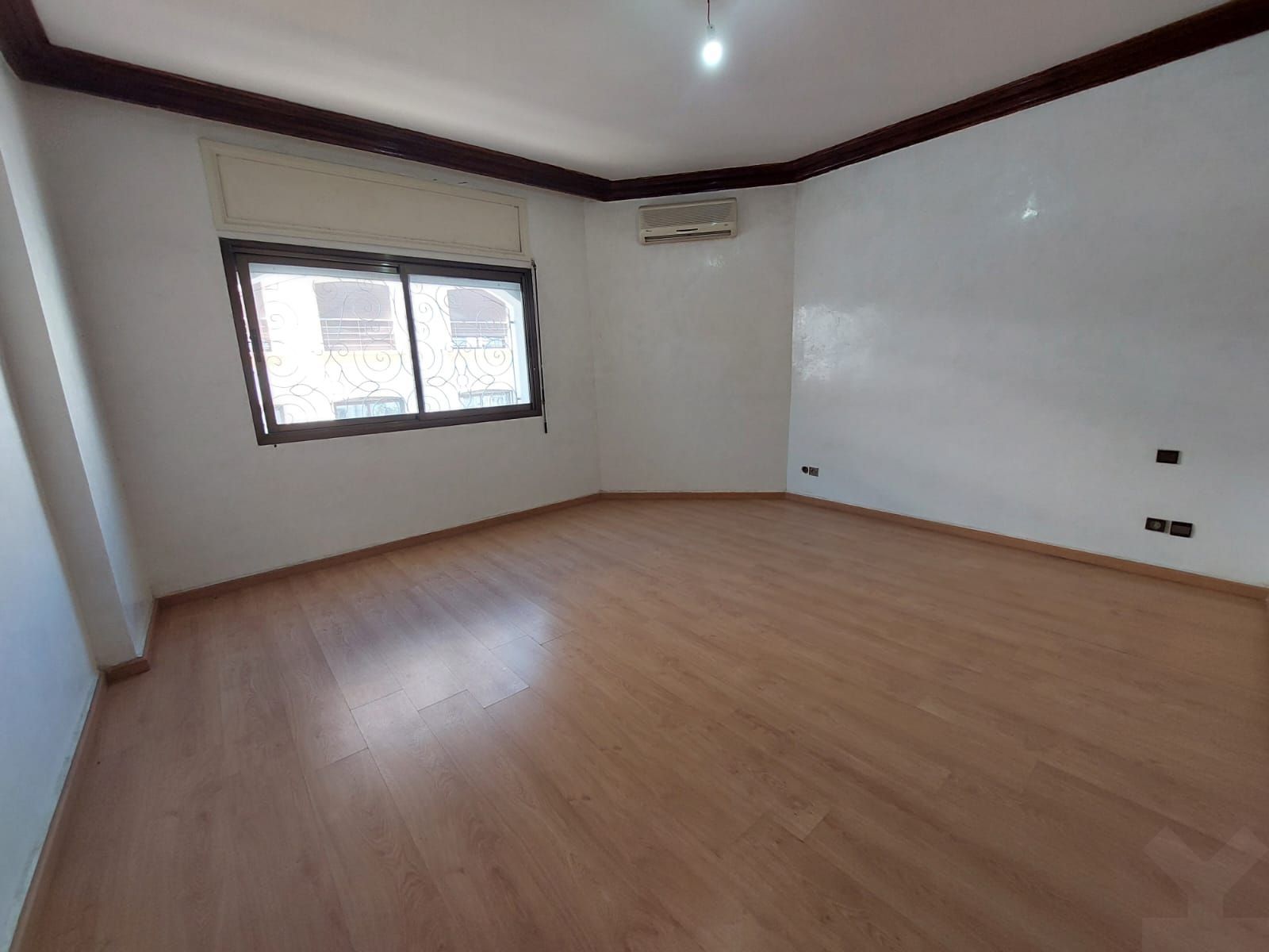 Appartement 170 m² f Triangle D'Or — 12
