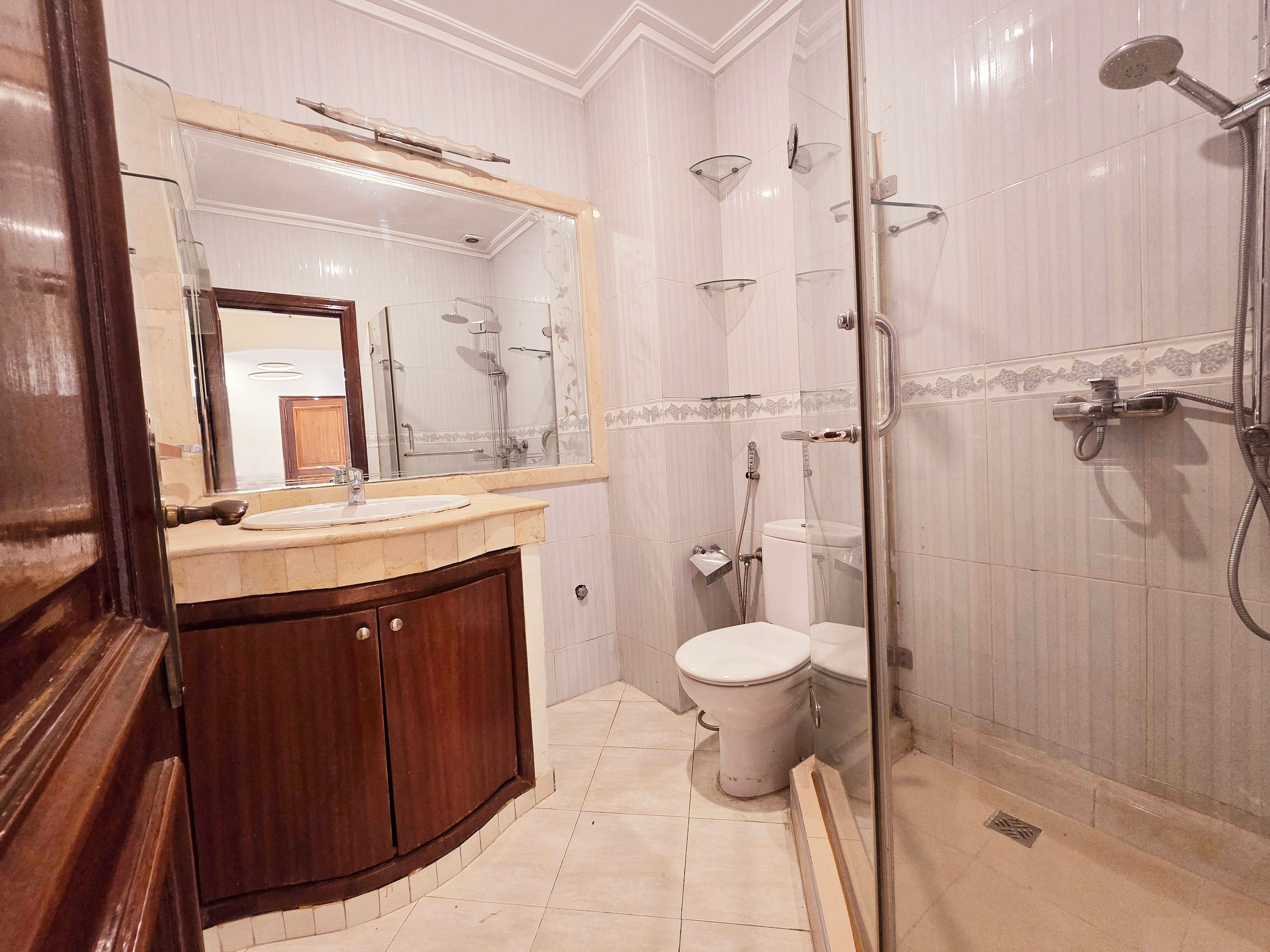 Appartement 208 m² f Beausejour — 13