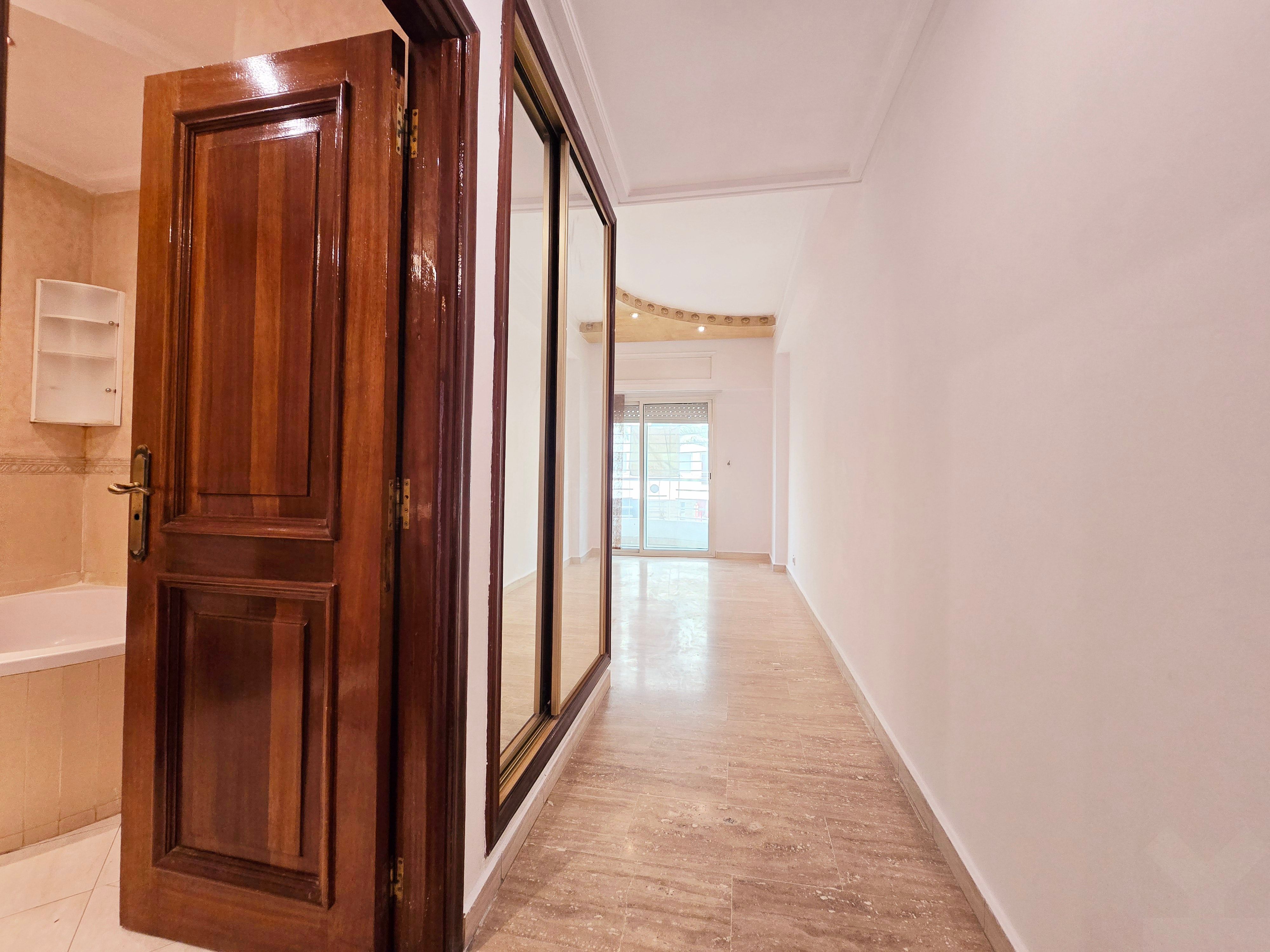 Appartement 208 m² f Beausejour — 14