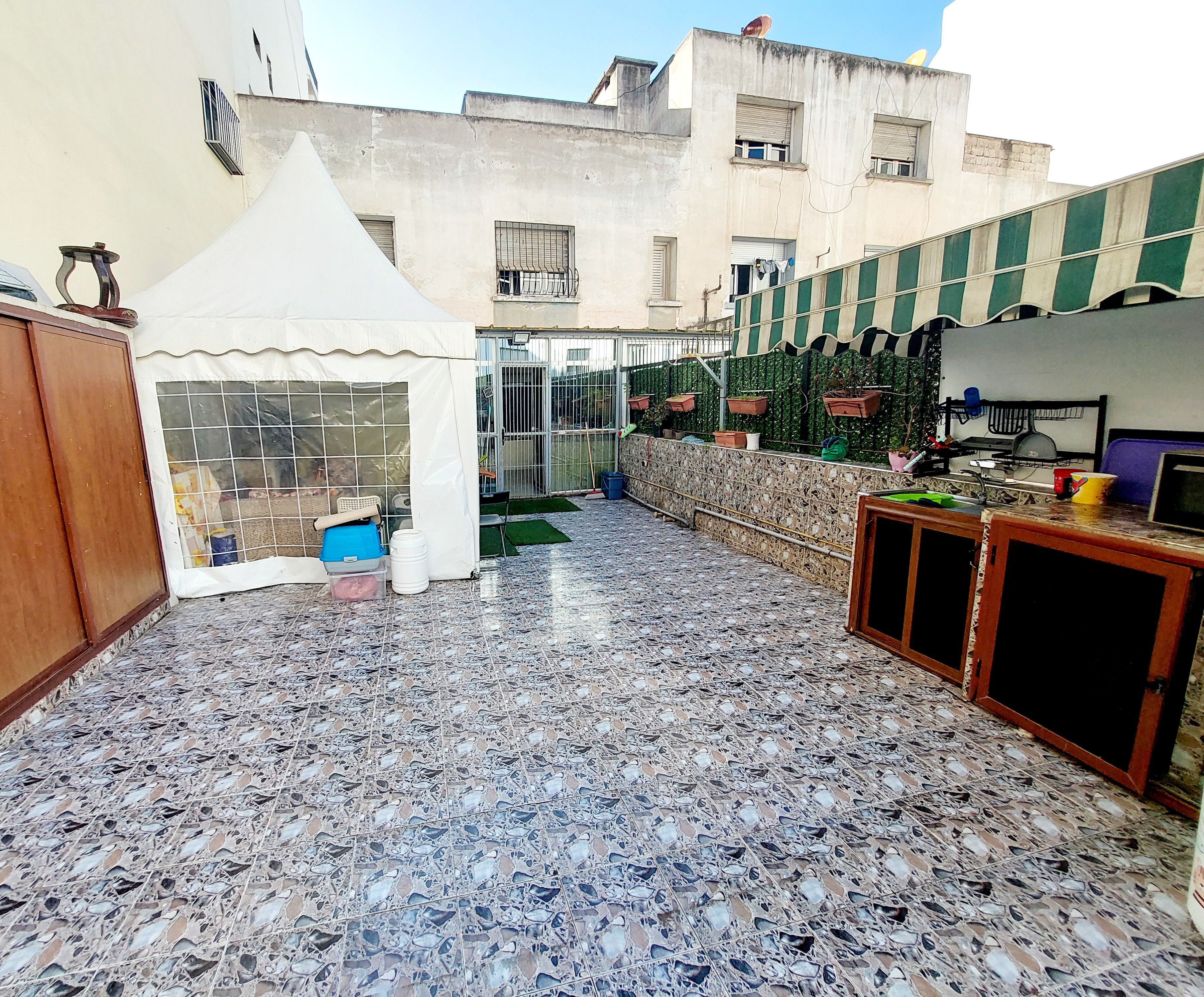 Appartement 214 m² à Belvedere (Roches Noires) — 11