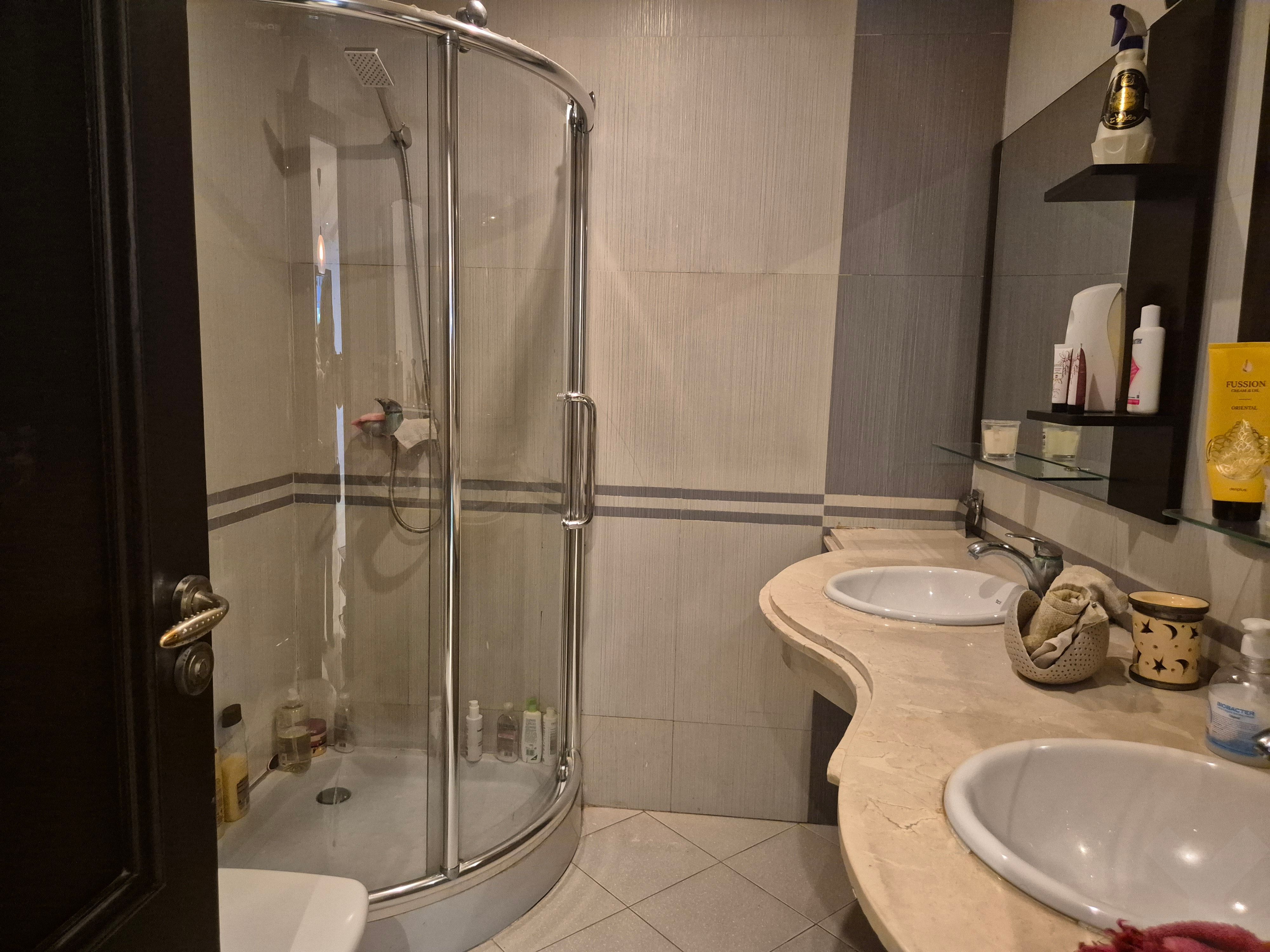 Appartement 98 m² à Hopitaux — 7