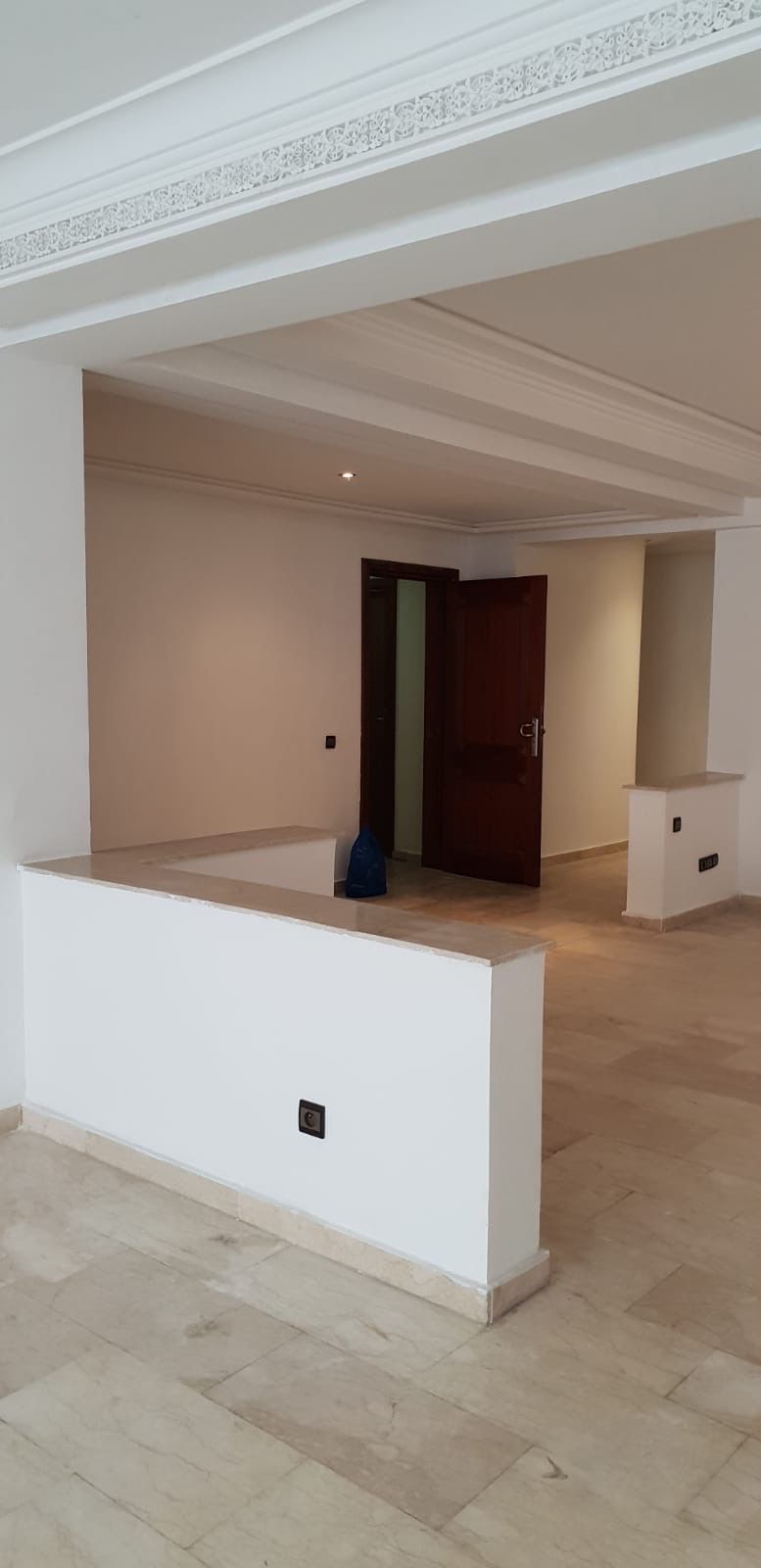 Appartement 265 m² à Hopitaux — 8