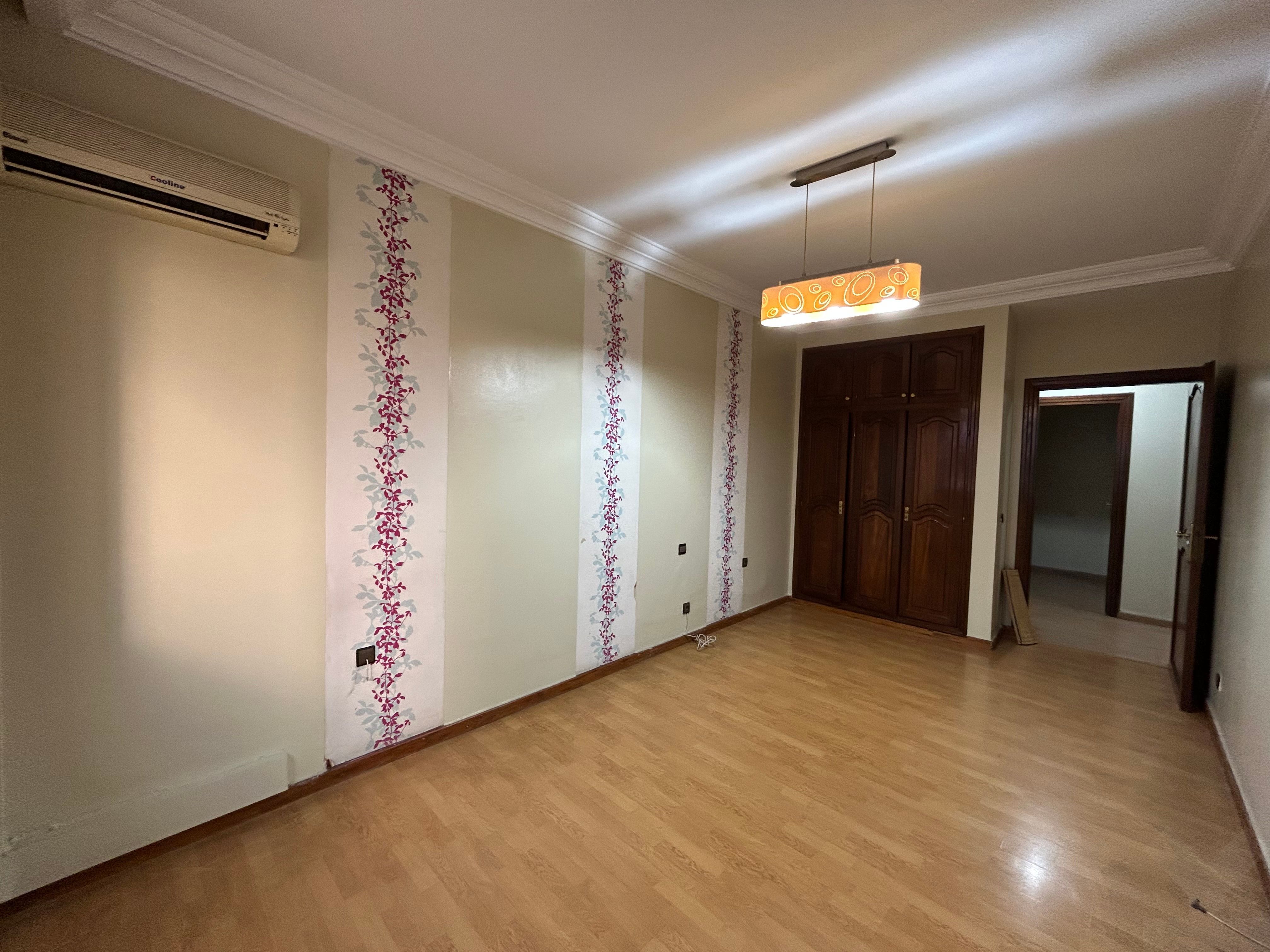 Appartement 260 m² à Bourgogne (Sidi Belyout) — 8