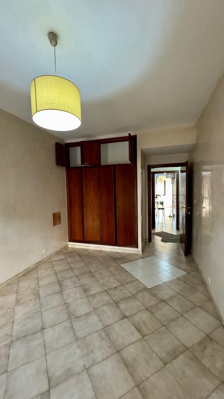 Appartement 273 m² f Hopitaux — 7