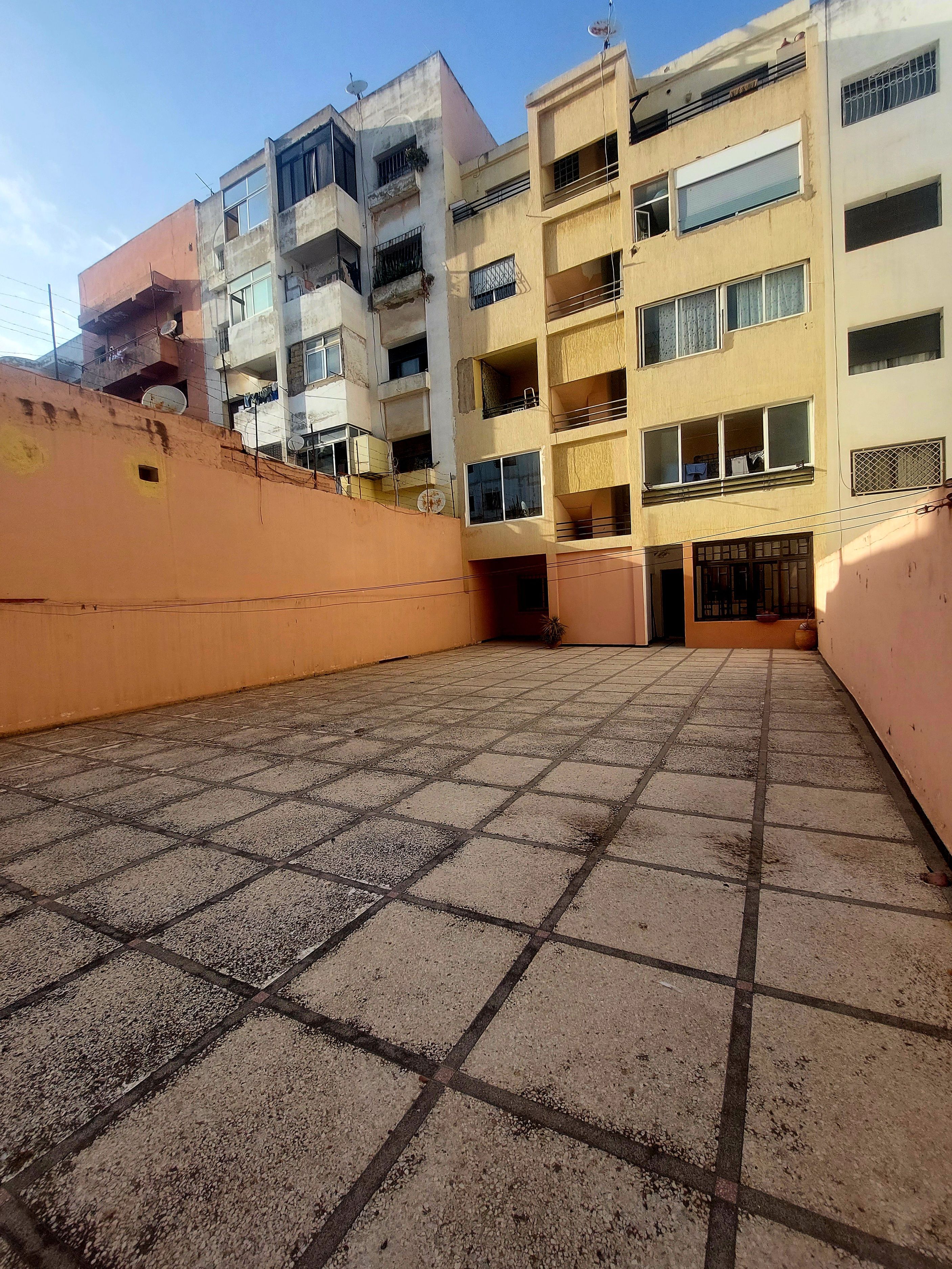 Appartement 297 m² à Beausejour — 11