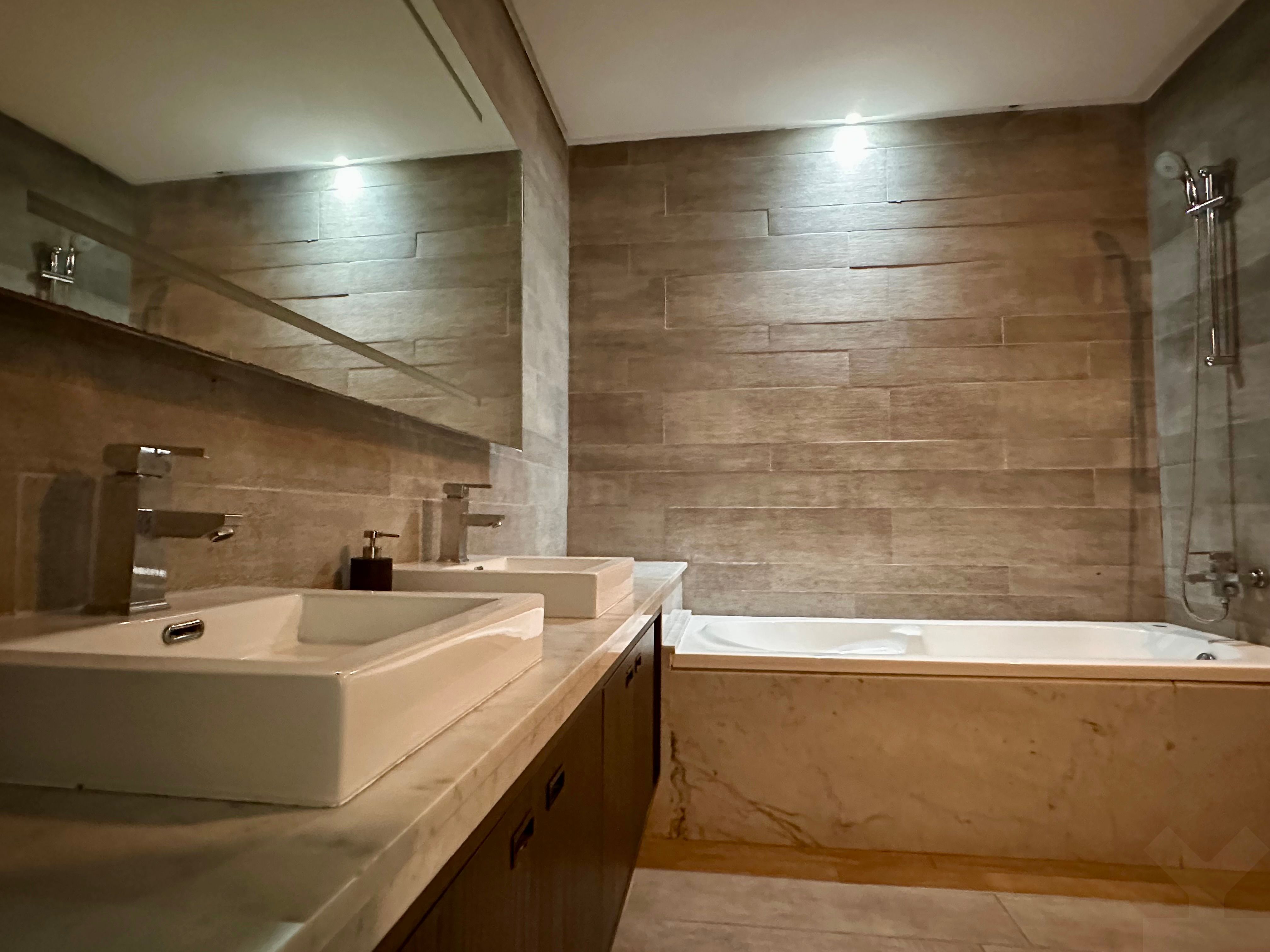 Appartement 188 m² à Ain Diab Extension 2 — 8